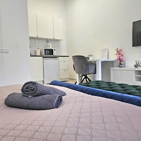 Apartamento Designer Downtown Gem Budapest Exterior foto