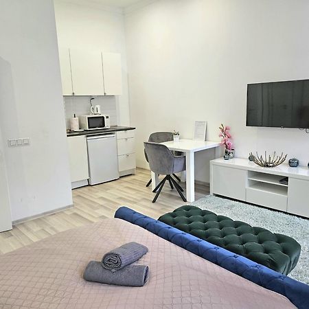 Apartamento Designer Downtown Gem Budapest Exterior foto