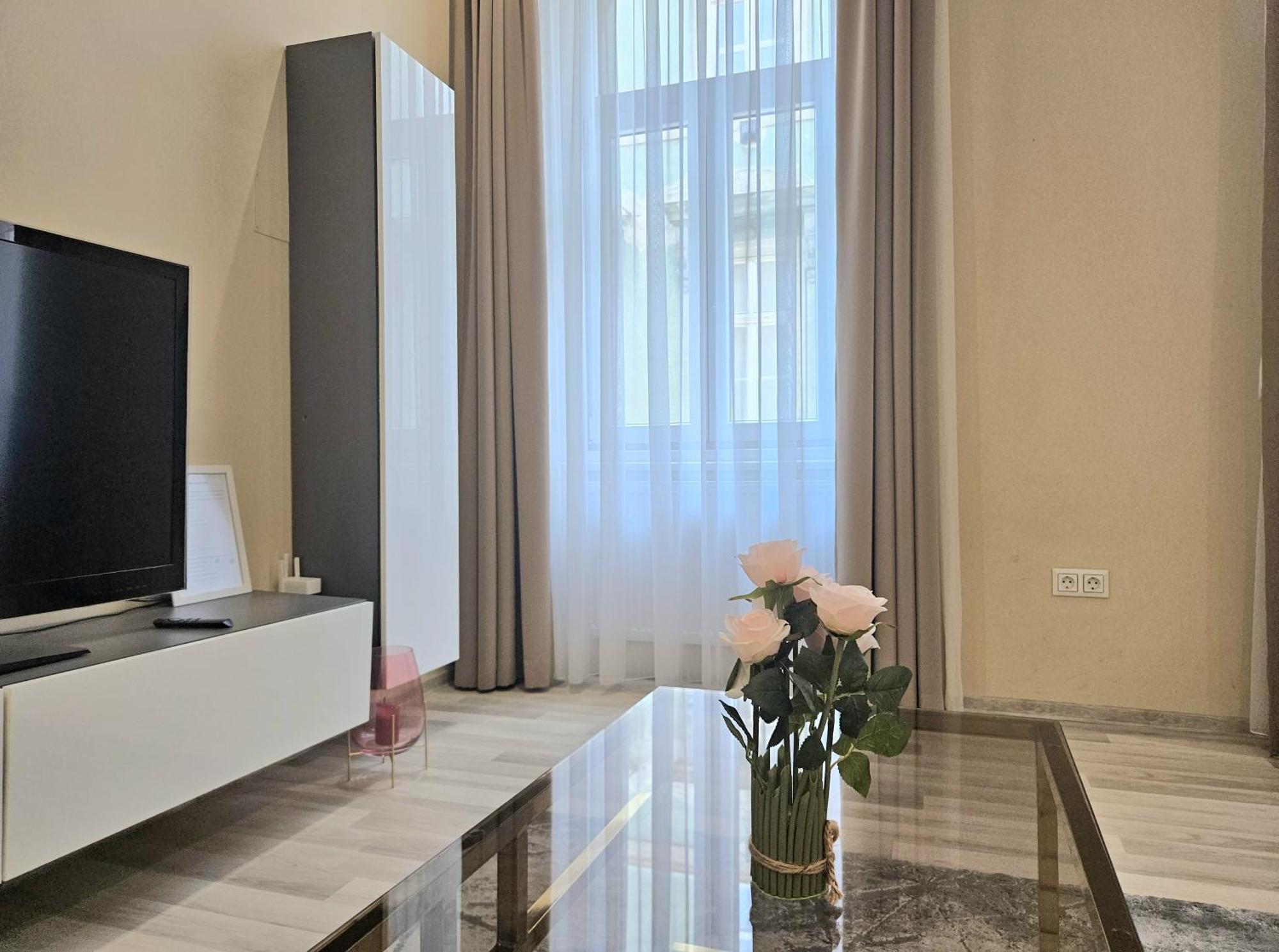 Apartamento Designer Downtown Gem Budapest Exterior foto